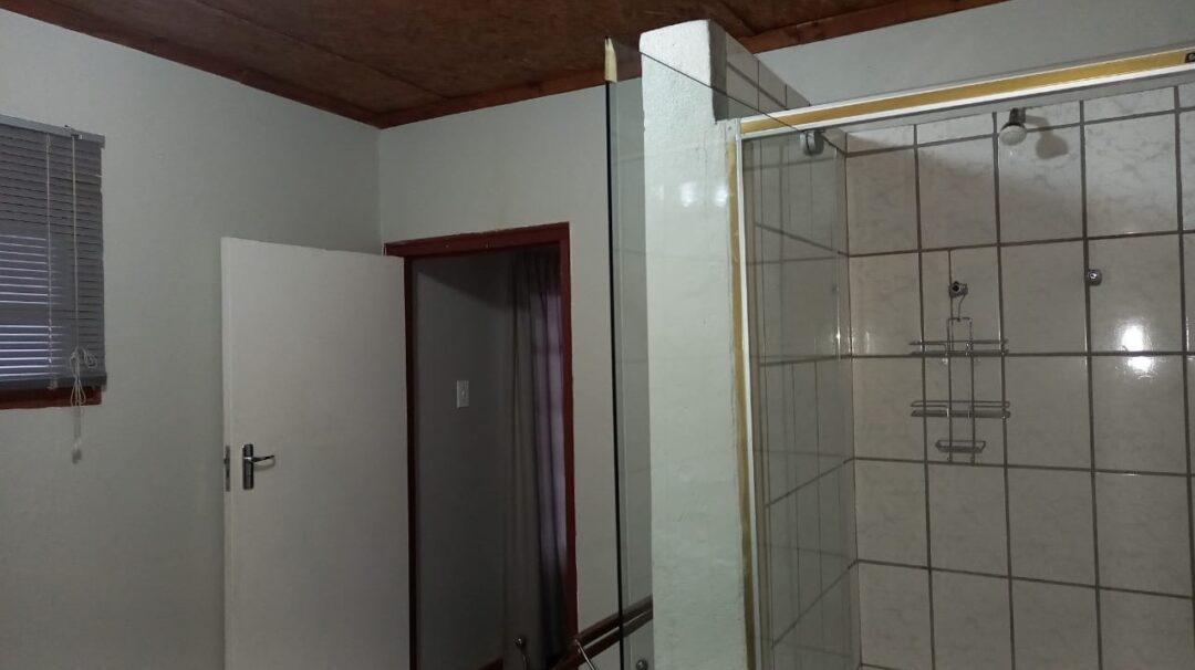 Family Rooms bathroom 2026